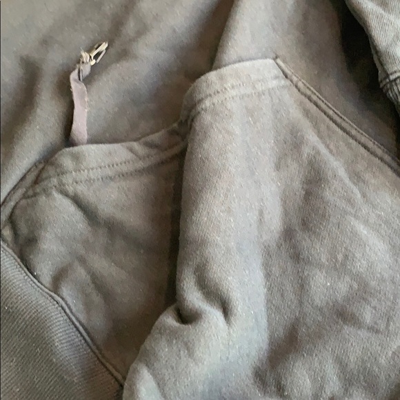 LOLE HOODIE - Picture 3 of 5